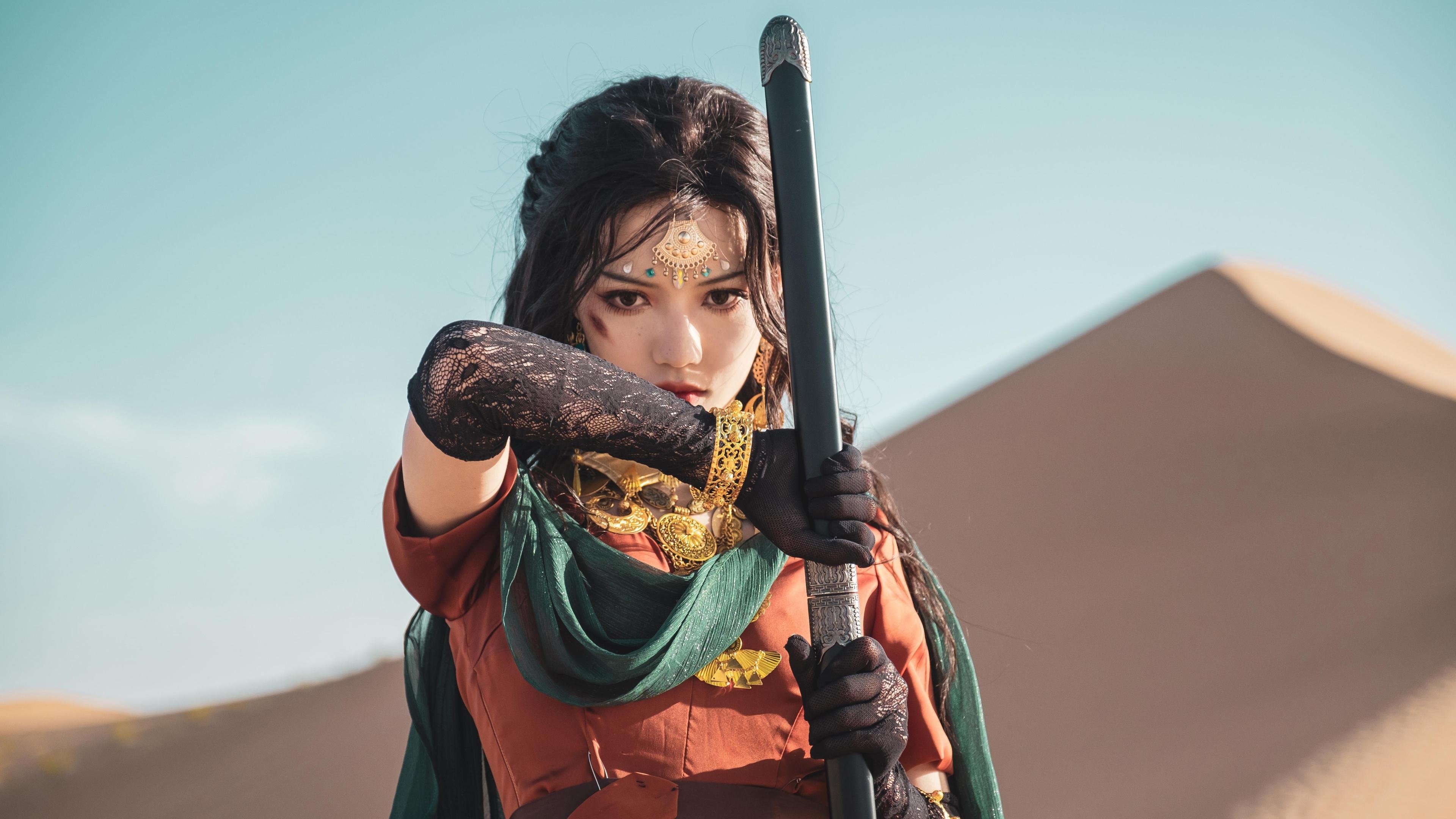 开云娱乐-冰上碰碰车赛，冰面上的惊险乐趣，冰上碰碰车视频及报价